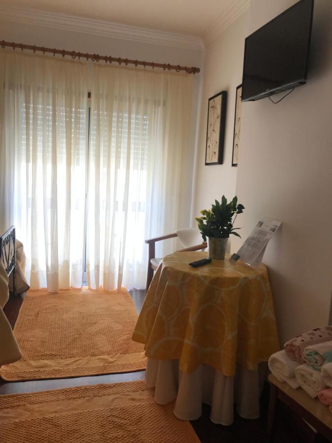 Vivenda Azevedo Hotell Nazaré Eksteriør bilde