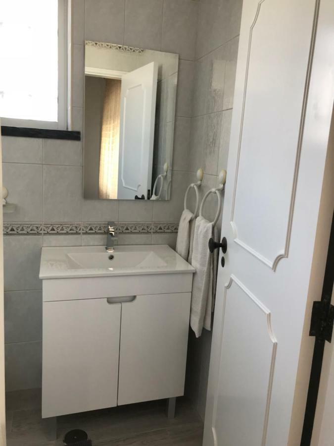 Vivenda Azevedo Hotell Nazaré Eksteriør bilde